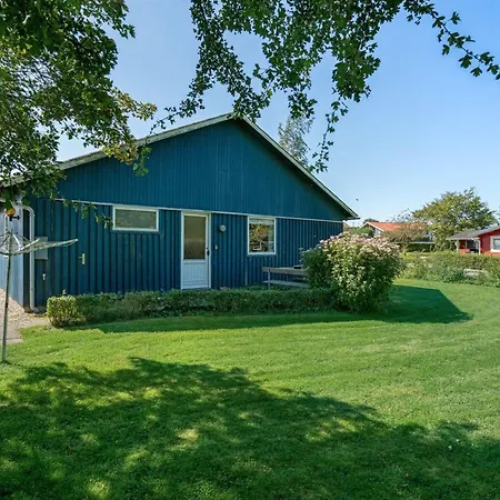 Farnke - 600m From The Sea By Interhome